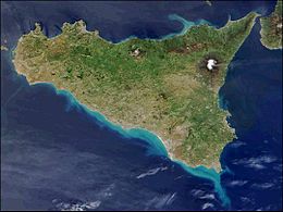 Immagine satellitare della Sicilia